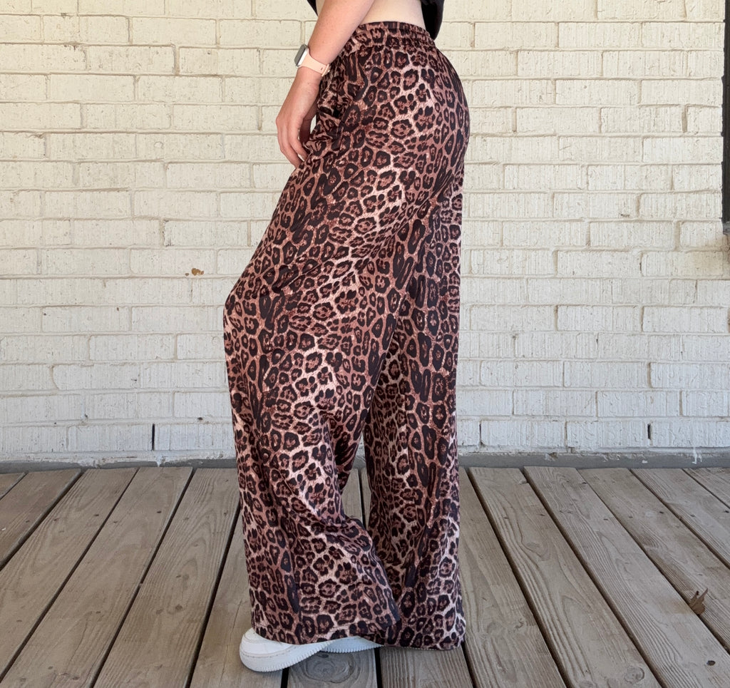 Range & Roar Pants