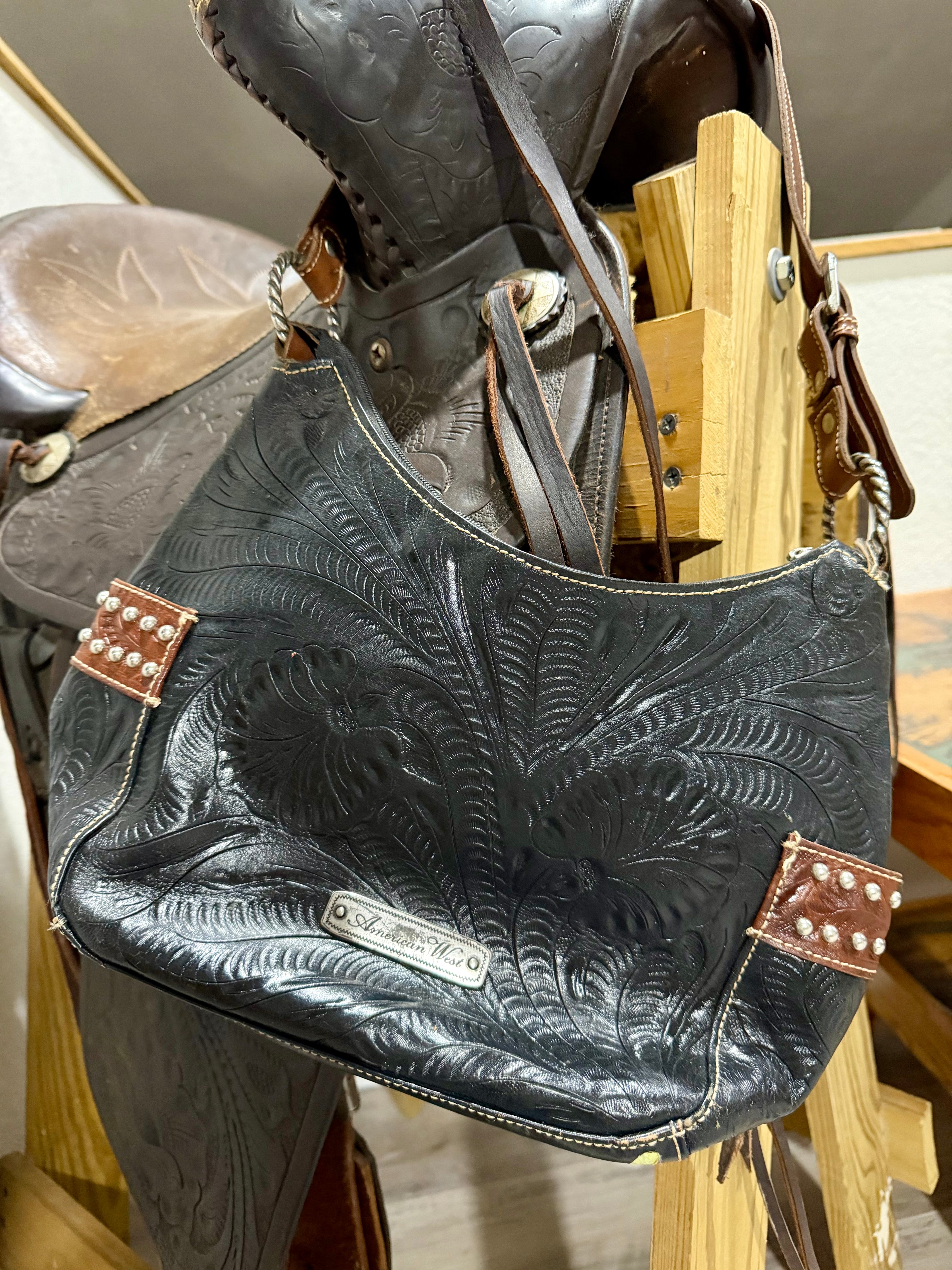 Pre-Loved American West Shoulder Bag