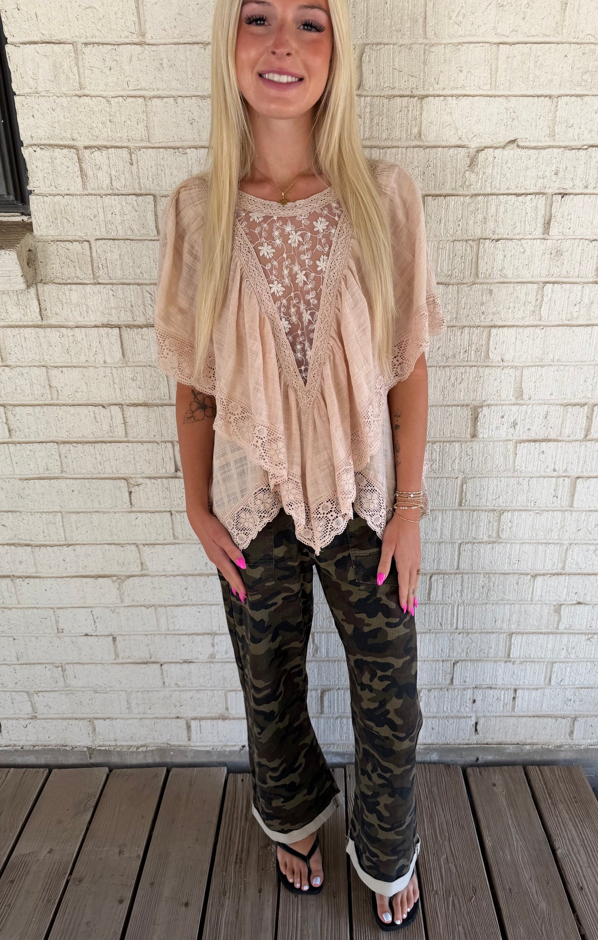 Dust And Daisies Blouse