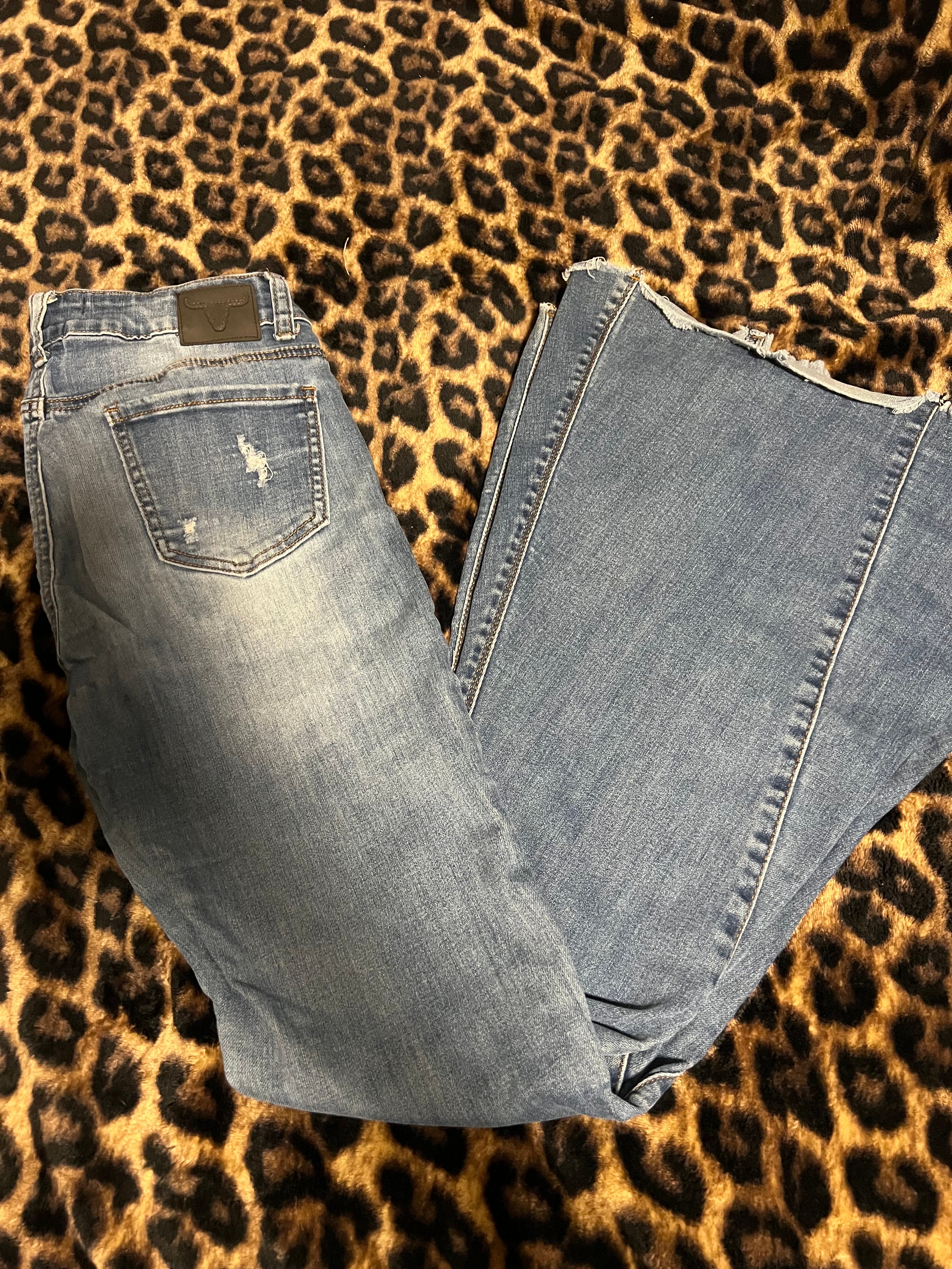 Pre-Loved Mid-Rise Flares