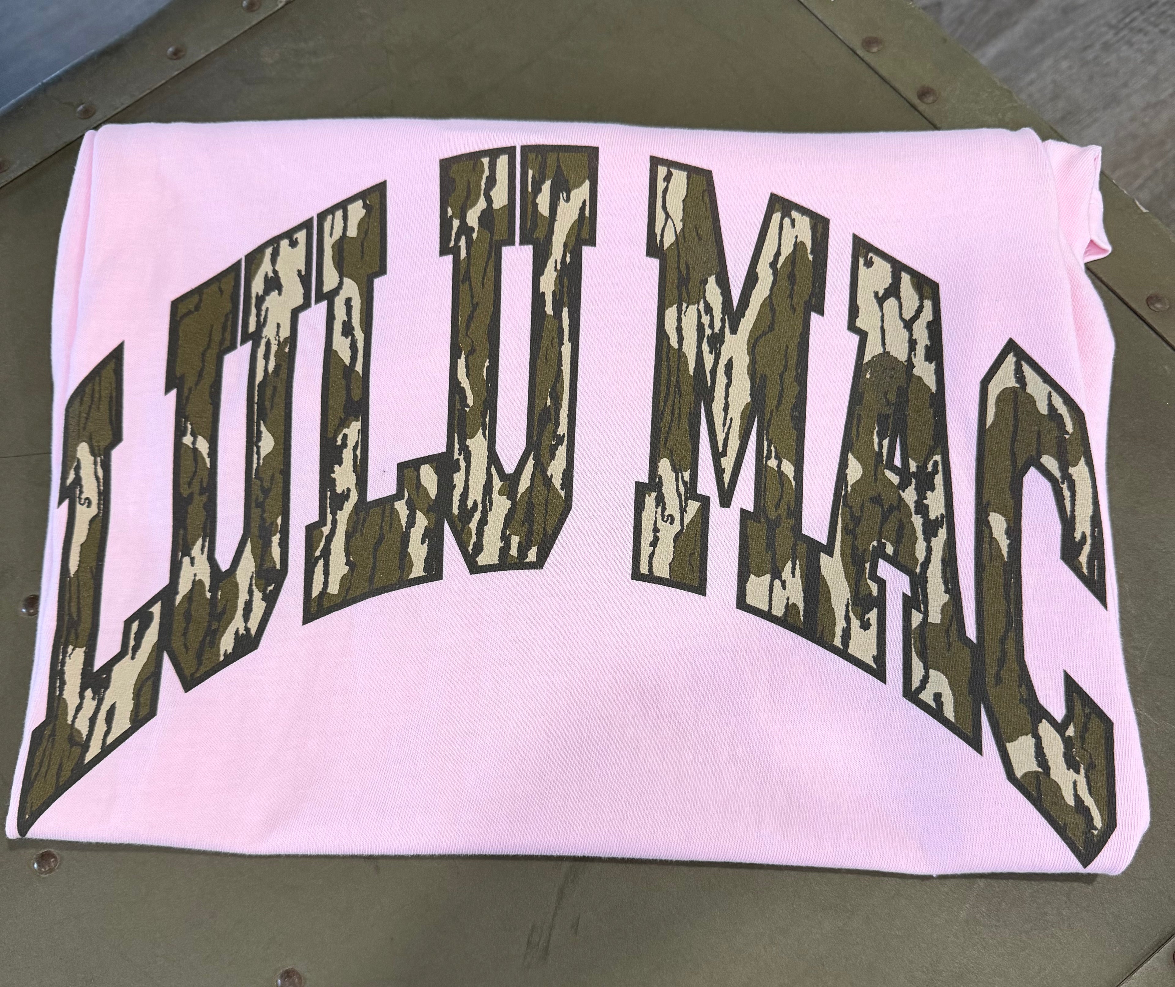 LULU MAC Mossy Oak Comfort Colors Tee